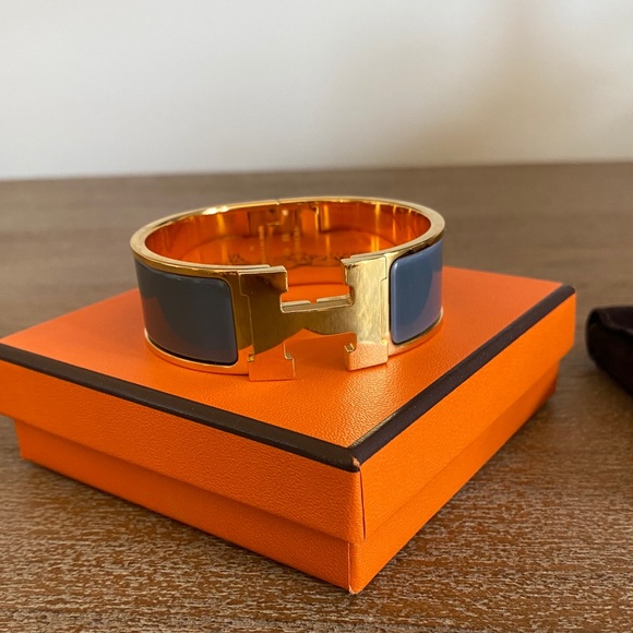 Hermes Clic Clac H Bracelet - Picture 8 of 16